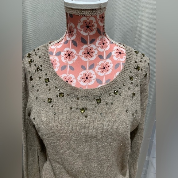 Loft Jewelled Sweater - Picture 3 of 6